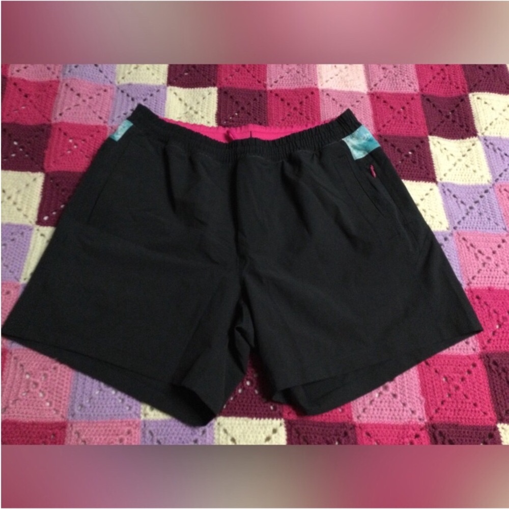 Birddogs Large Shorts